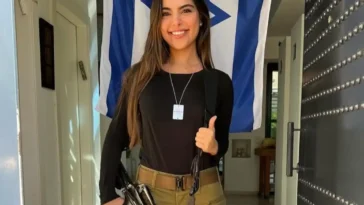 בטטת כורסה איידן פלאט האח הגדול - ראשית